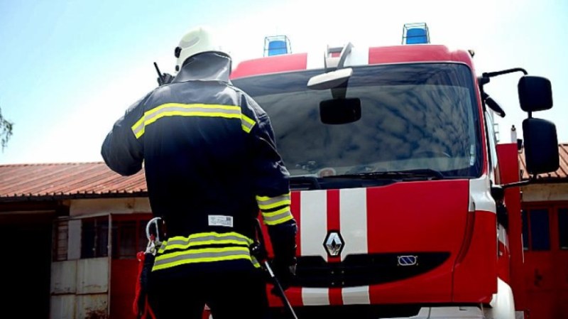 Двама пострадаха при пожар в Крумово