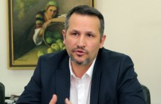 ivan-hristanov-napuska-prodalzhavame-466.jpg