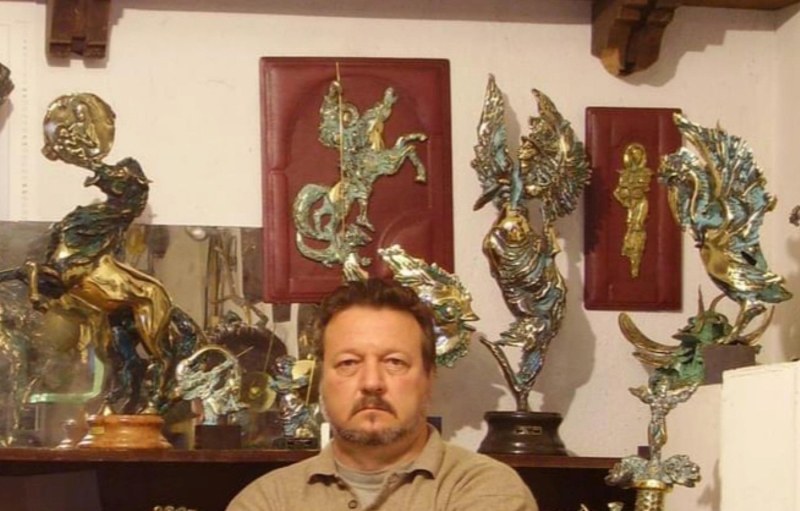 Андрей Москов празнува 65-годишнина със скулптурна изложба в Пловдив