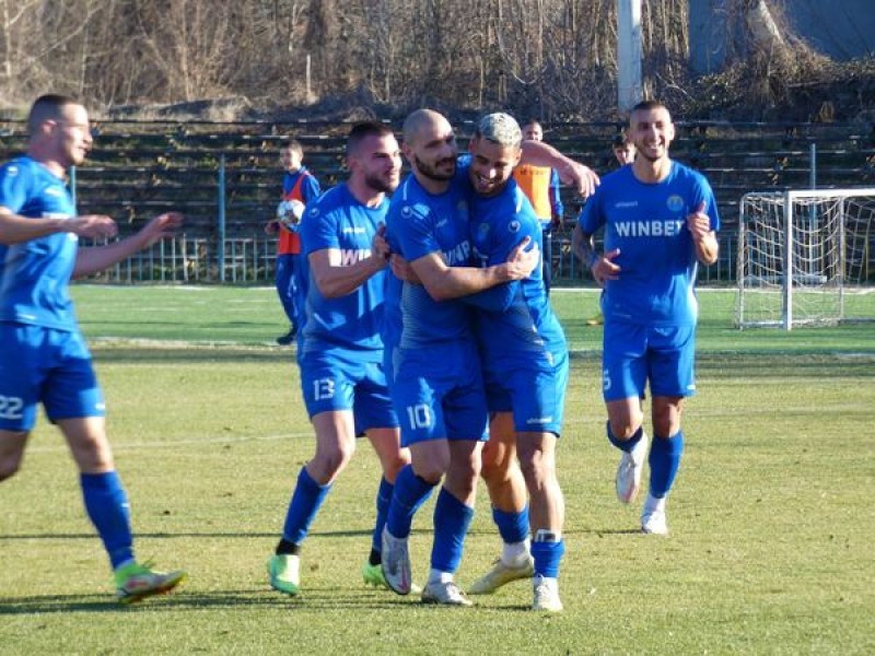Марица стартира сезона с победа над Спартак