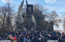 stotitsi-futbolni-fenove-protest-plovdiv-346.jpg