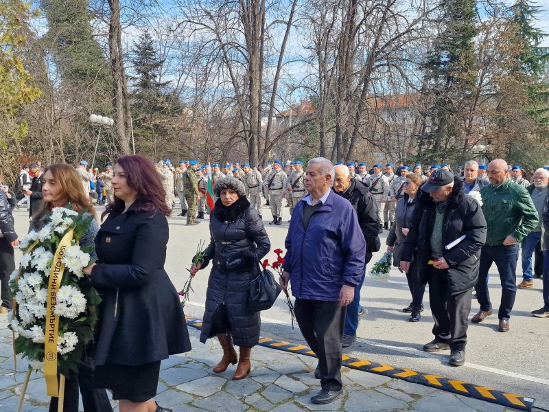 Стотици пловдивчани почетоха паметта и безсмъртието на Левски