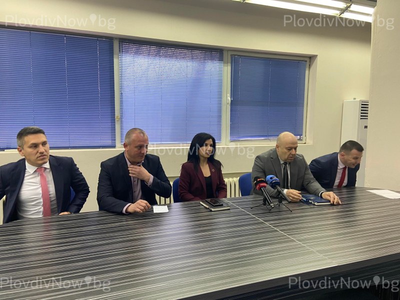 Полицията проверява оръжейните магазини заради стрелбата в Пловдив вчера