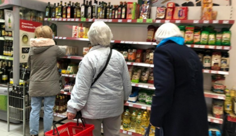 Проверки разкриха стотици нелоялни търговци и спекула