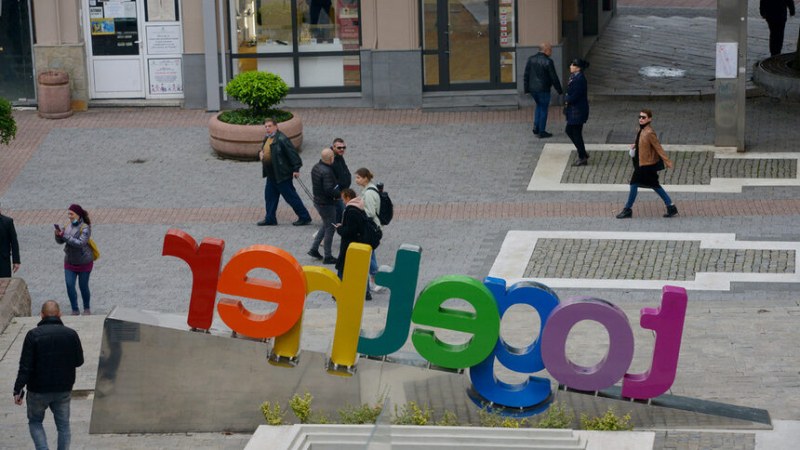 Проф. Рачев обеща почти лято през уикенда