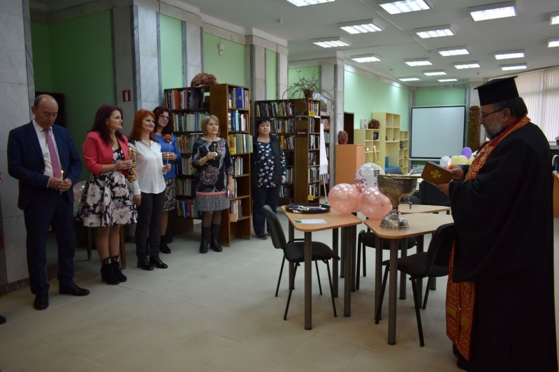 Откриха официално тийн зоната в библиотеката в Асеновград