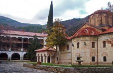 bachkovskiiat-manastir-nesbadnatiiat-540.jpg