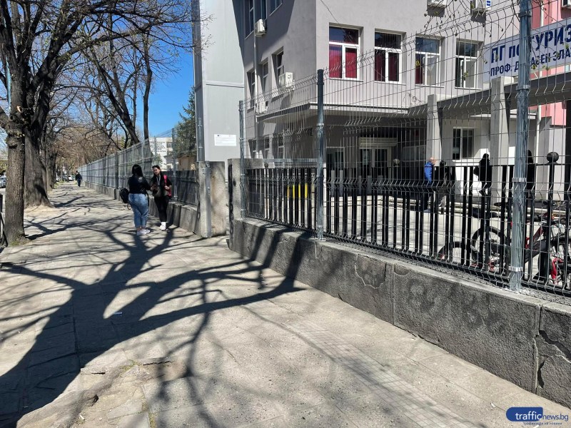 Строителният и Гимназията по туризъм не се уплашиха от сигналите за бомби