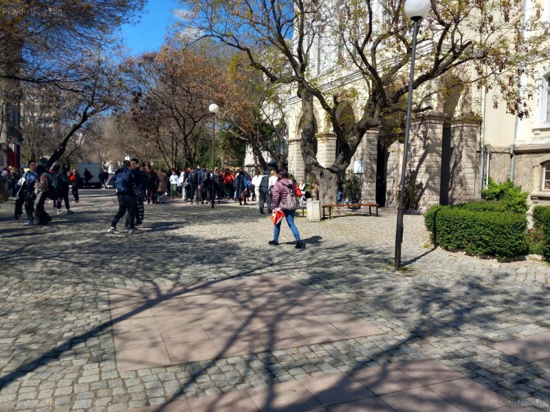 Заповед на кмета! Утрешният ден е неучебен в Пловдив