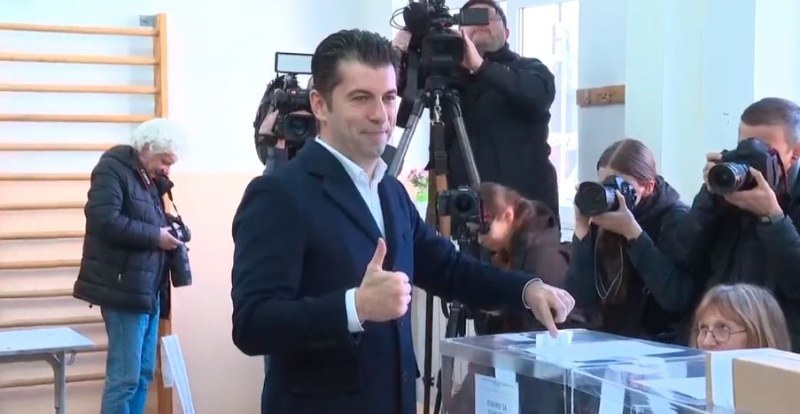Кирил Петков: Няма спасител, всичко зависи от нас
