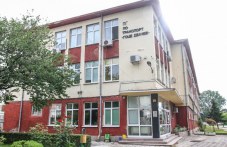oshte-dvama-uchenitsi-zameseni-251.jpg