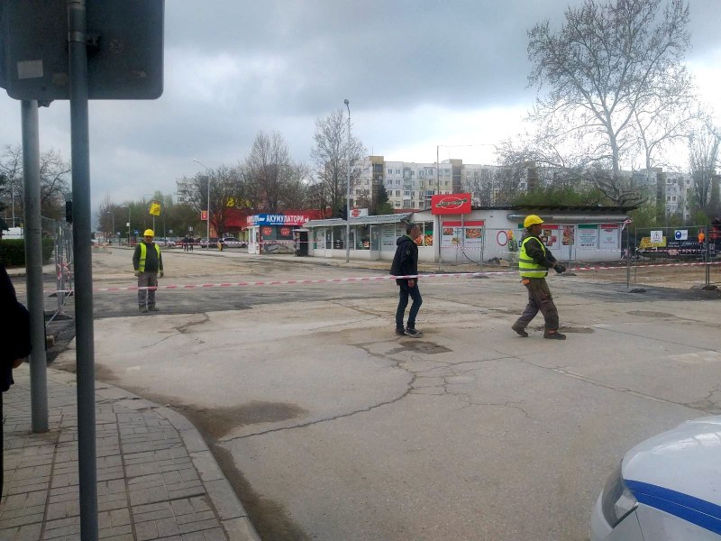 Пуснаха движението по възлово кръстовище в Кючука
