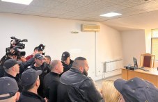 s-beleznitsi-i-pod-konvoi-dokaraha-866.jpg