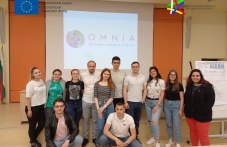 za-parvi-pat-studenti-zapochvat-da-se-803.jpg