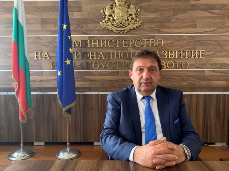 Mинистърът на регионалното развитие и благоустройството пристига в Пловдив