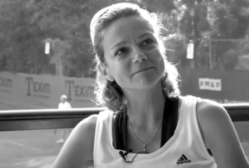 Почина тенисистката Елена Пампулова, едва на 50