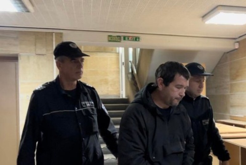 Съдът поиска по-тежко обвинение срещу Стоил, пребил до смърт баща си в Неделево