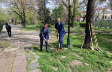 plovdivchani-obsazhdat-badeshteto-320.jpg
