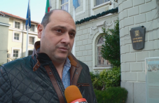 sadat-otmeni-uvolnenieto-bivshiia-shef-422.png