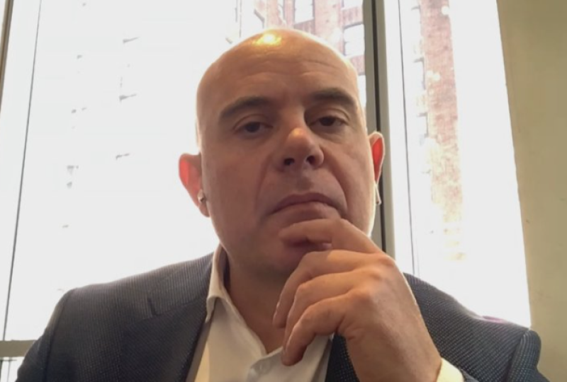 Иван Гешев с коментар след бомбата: В автомобила бях със служители от НСО