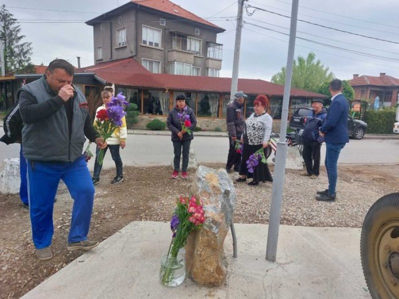 Цалапица отдаде почит на 51 паднали в национално-освободителните борби Цалапица отдаде почит на 51 паднали в национално-освободителните борби