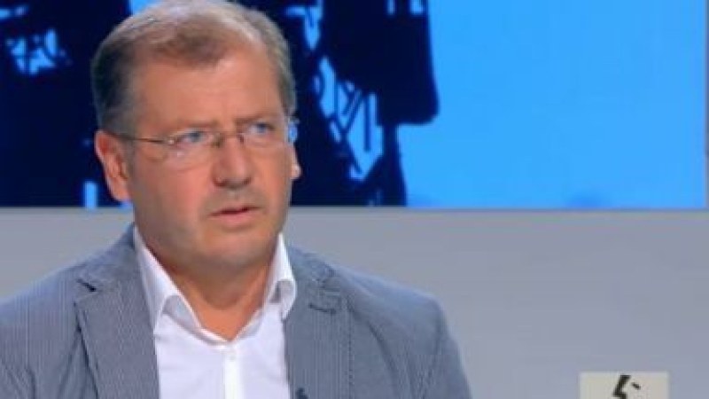 Само за тези думи, които показват изумителна некомпетентност, директорът трябва да бъде отстранен
