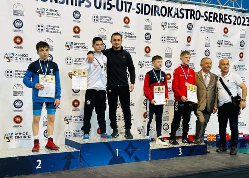 Пловдивски борци станаха шампиони на Балканиадата