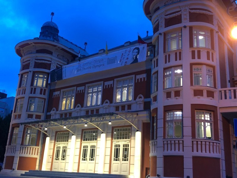 Пловдивската Драма представя България на Олимписка сцена