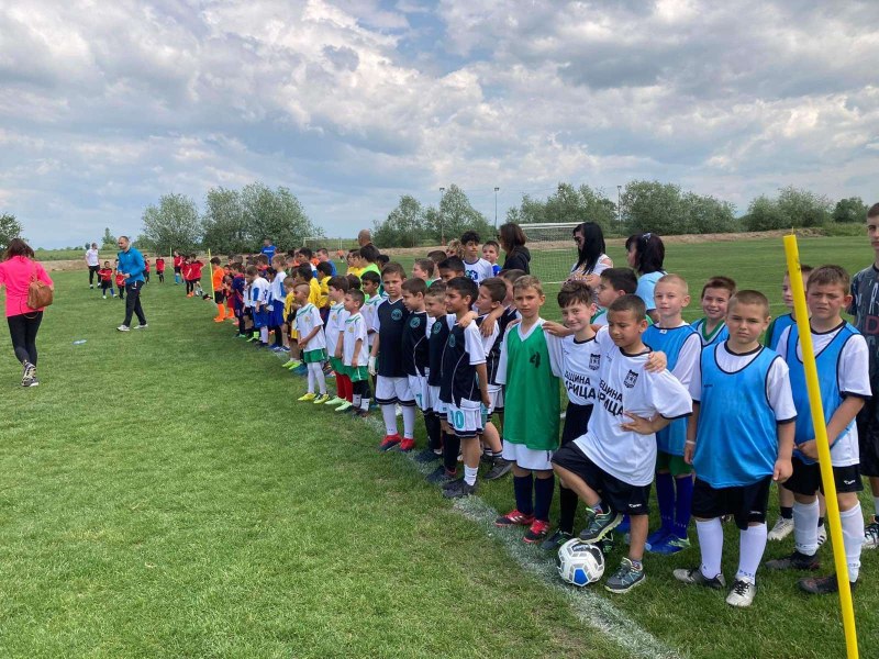 Футболен турнир „35 години Община „Марица” събра деца от 8 села
