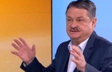 prof-rachev-varvim-kam-liatoto-malko-513.jpg