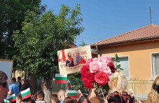 obshtina-rodopi-pochete-24-mai-shestvie-849.jpg