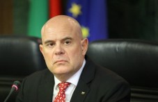 geshev-komentira-ubiistvoto-karo-917.jpg