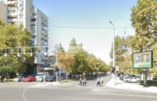 Агресия на пътя: Пловдивчанин засече семейство с дете, после вдигна скандал