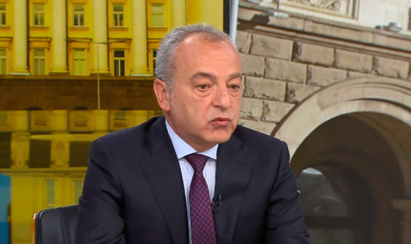 Донев: Ще предложим удължаване на Бюджет 2022, пенциите за юни са гарантирани