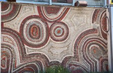 Възстановяват красива мозайка в Тракия