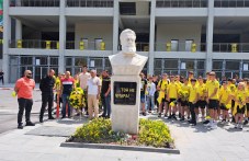 botev-otdade-pochit-patrona-si-391.jpg
