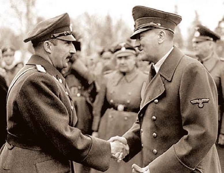 На този ден: Цар Борис III се среща с Хитлер