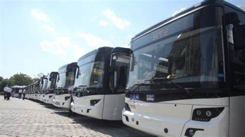 Пускат допълнителни автобуси в Пловдив днес