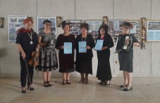 Вокална формация от Асеновград със златен медал от фолклорния шампионат в Хисаря