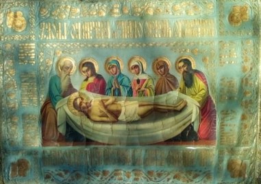 Реставрират старинната Христова плащаница в Дедево след дарителска акция