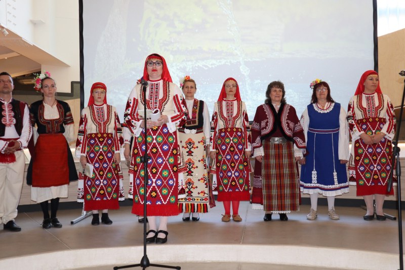 Музеят на медицината към МУ - Пловдив показа магията на българските билки