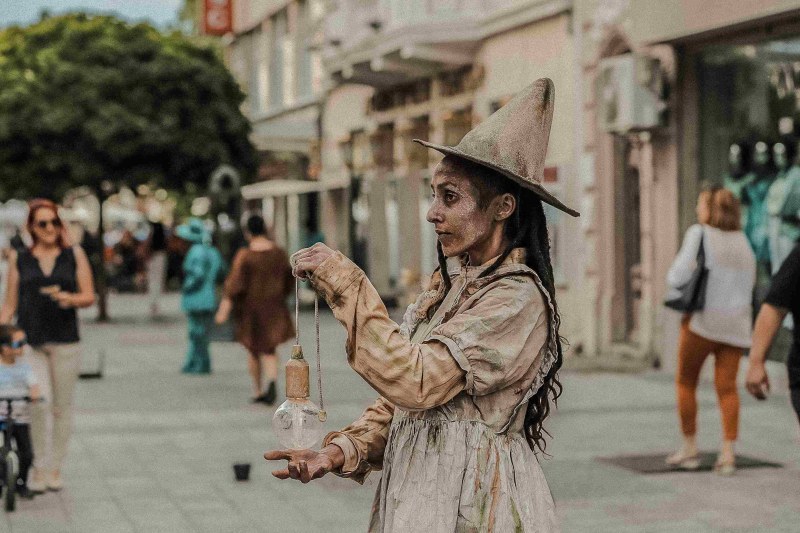 Фестивалът за улични изкуства 6Fest започва в Пловдив, има и други събития днес
