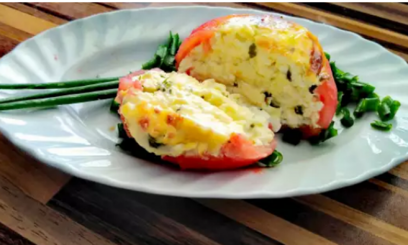 Пълнени домати с четири сирена на фурна - вкусно и леко лятно ястие