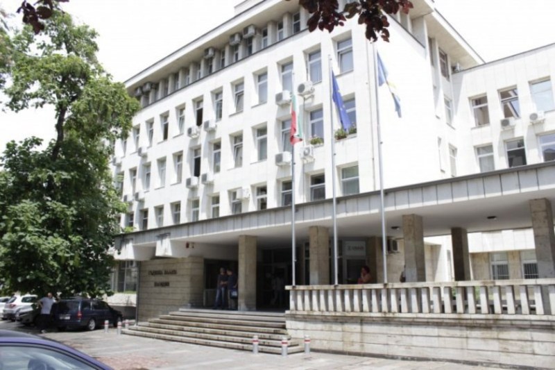 Ученички от Пловдив пребиха своя позната, изправиха се пред съда