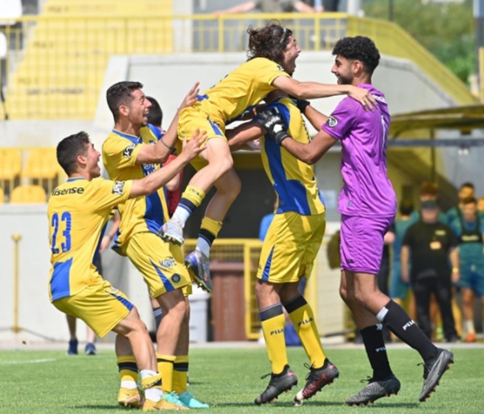 Ясен е финалът на Botev Cup, мачът е днес на Колежа