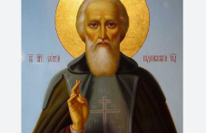svetets-chudotvorets-pochita-tsarkvata-492.png
