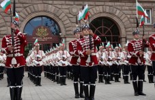 12-yuli-praznikat-natsionalnata-466.jpg