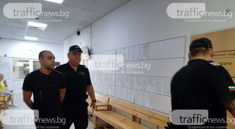 Мъжът, ударил шофьор на линейка в Пловдив, се споразумя с прокуратурата