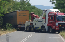 avariral-tir-blokira-pat-karlovsko-388.png