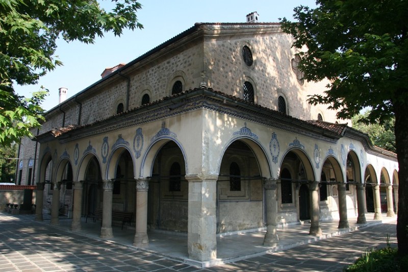 Ограничено е движението в центъра на Пловдив заради църковен празник